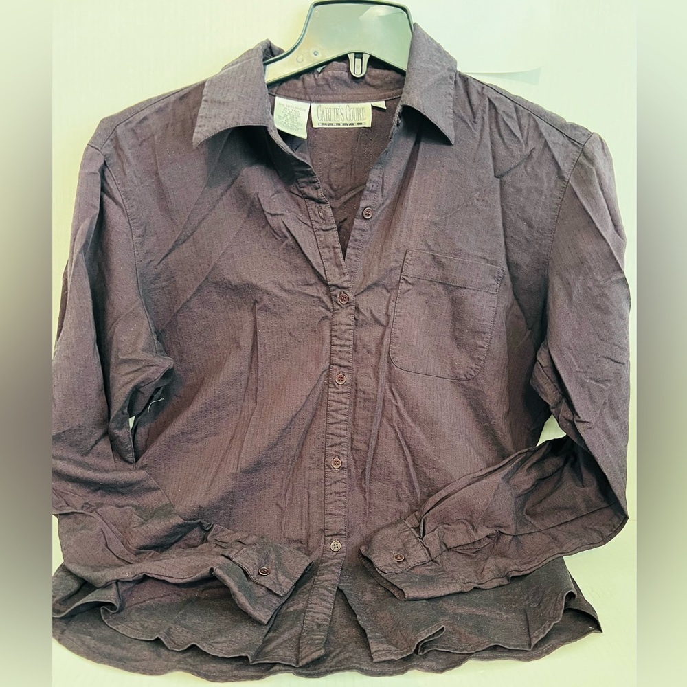 Carlie’s Court Stretch Ladies Button Down Shirt